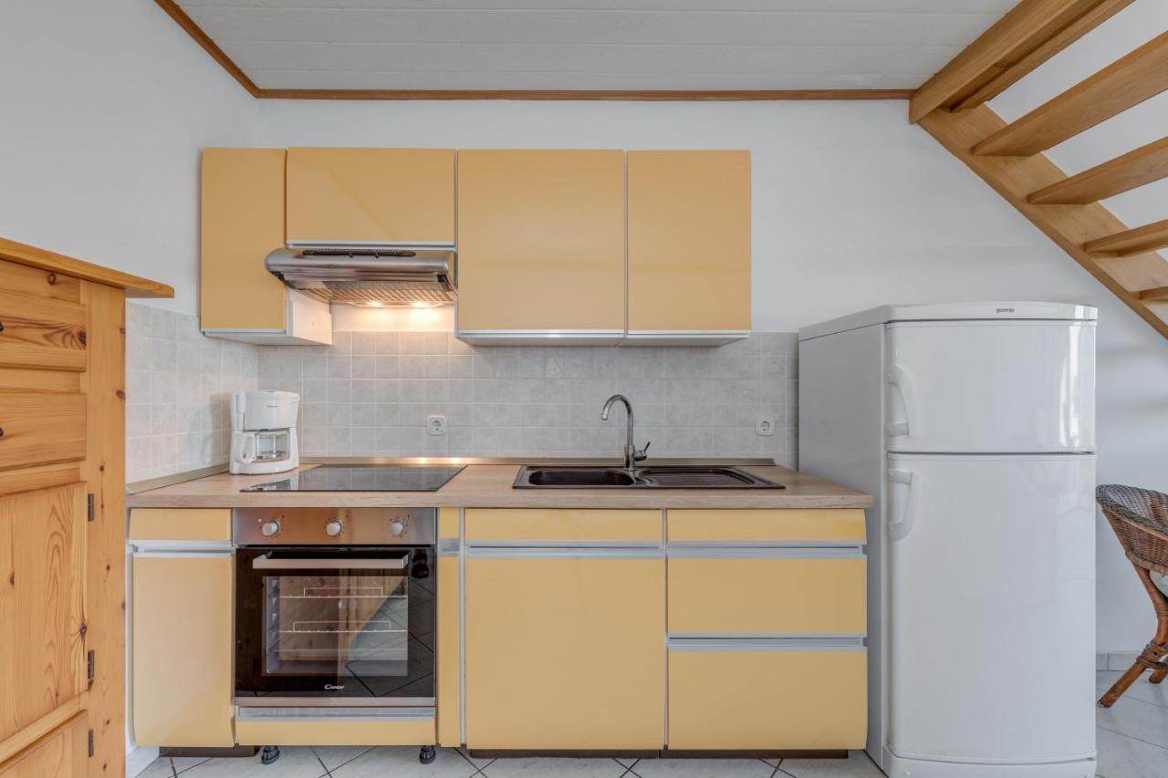 Beachfront Apartment Milan, With Balcony スプリト エクステリア 写真