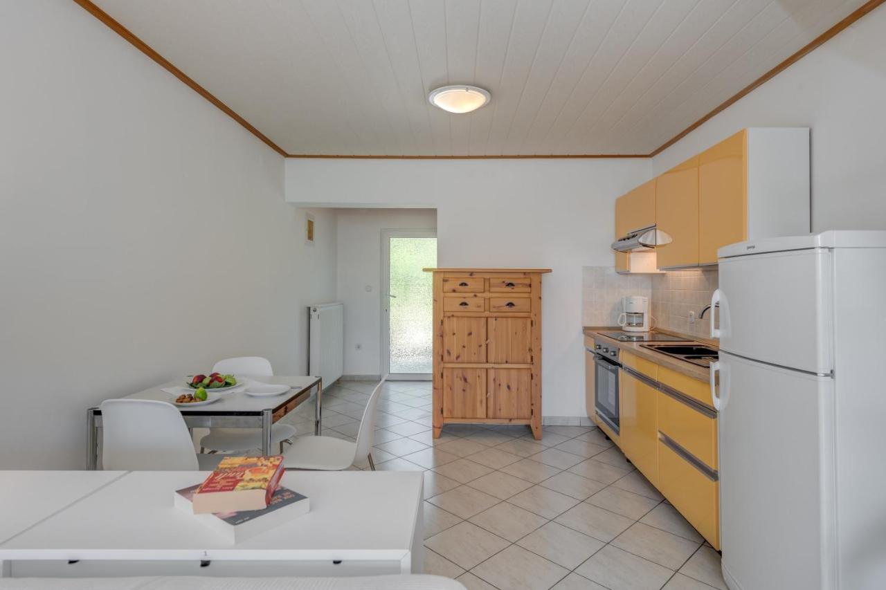 Beachfront Apartment Milan, With Balcony スプリト エクステリア 写真