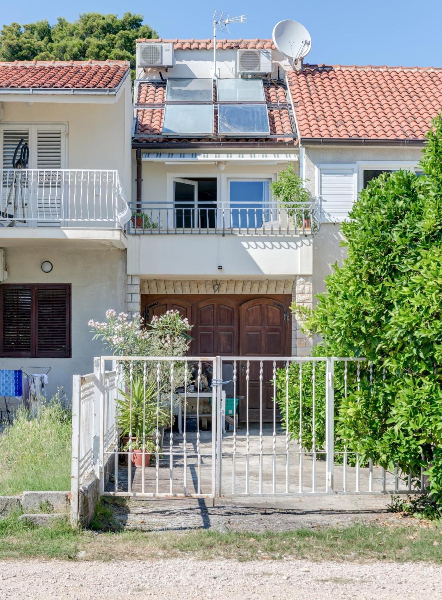 Beachfront Apartment Milan, With Balcony スプリト エクステリア 写真